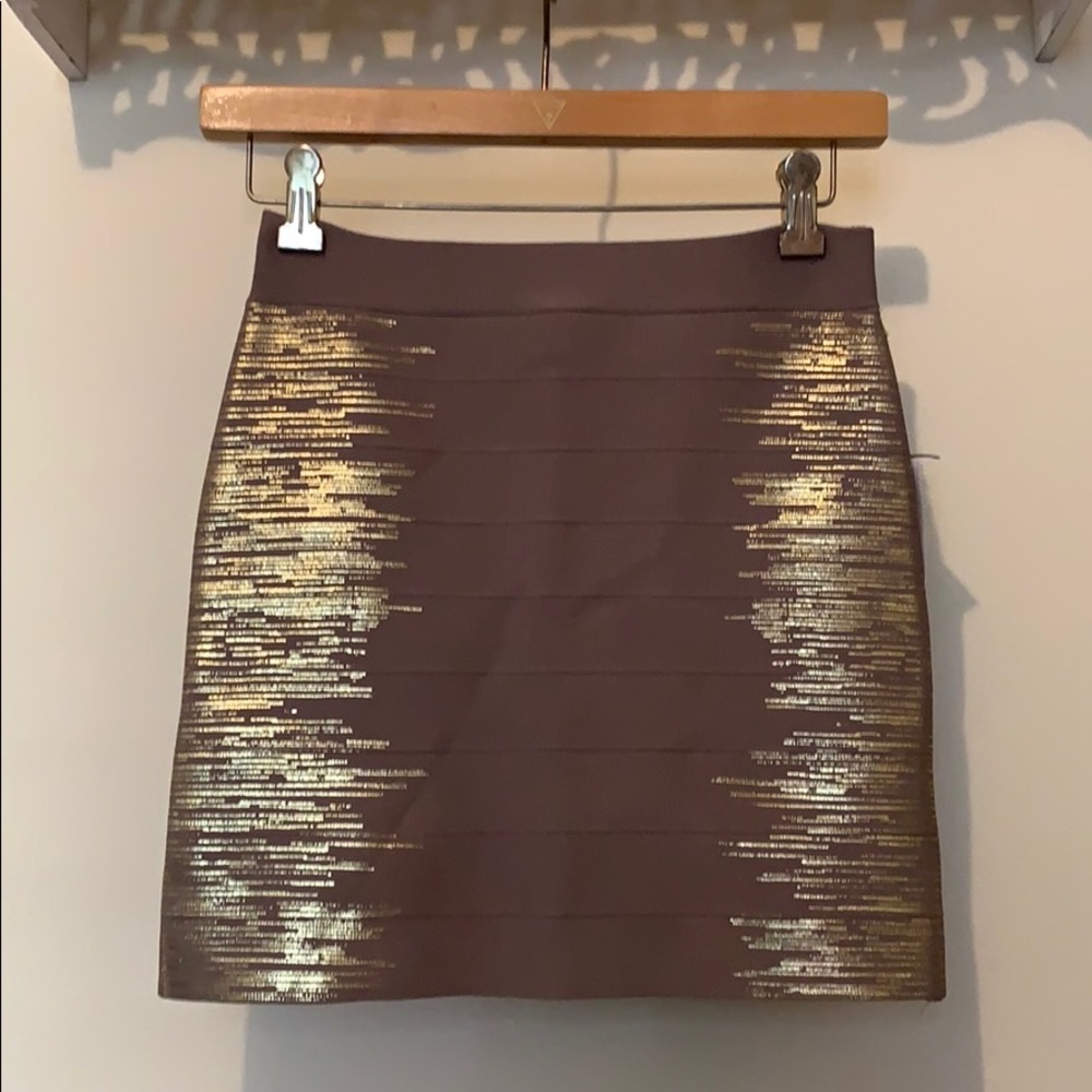 Guess Tan and Gold Skirt